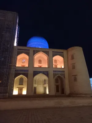[Tourist police 102], Boukhara