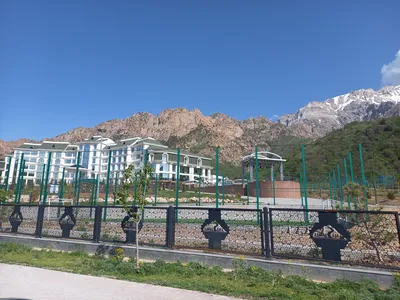 district de Bostanliq
